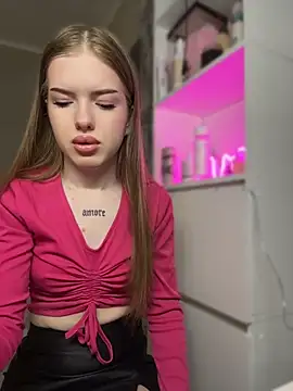 KayShaw online show from April 2026 06:28:02 AM