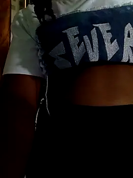 Xyzbiggyal online show from March 2026 10:32:02 AM