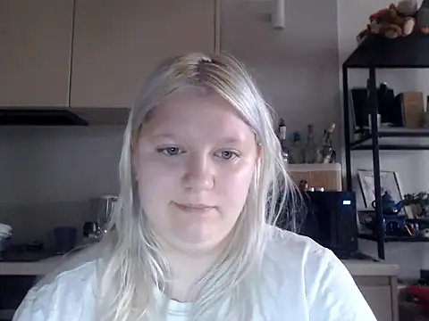 Snapshot of LenaSecret19 chatting on July 2026 05:56:02 AM LenaSecret19 online show from July 2026 05:56:02 AM