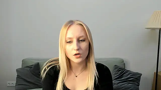 CatarinaGulla online show from March 2026 09:17:01 AM