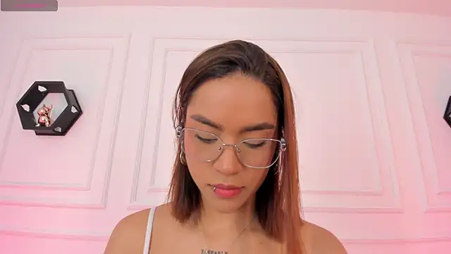 Im Scarlett  online show from June 2026 05:39:01 PM