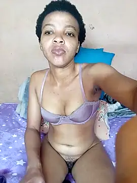 Snapshot of LOLOAVEE chatting on May 2026 09:03:02 AM LOLOAVEE online show from May 2026 09:03:02 AM