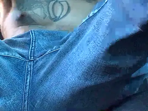 Donkie909 online show from March 2026 11:53:02 PM