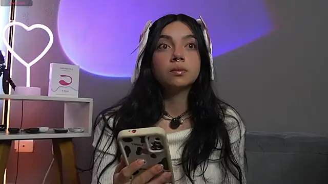 Im Elaris online show from March 2026 02:23:02 PM