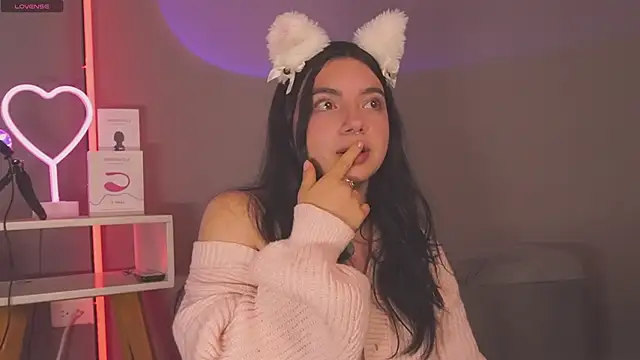 Im Elaris online show from March 2026 01:43:02 PM