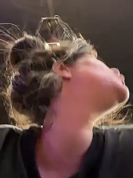 Geovana blan online show from March 2026 06:19:02 PM