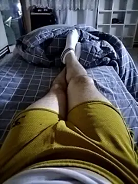 yalnizadamm27 online show from March 2026 06:03:01 PM