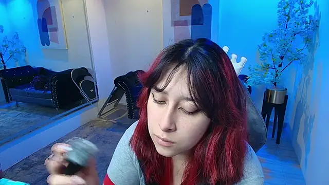 TarlyWho online show from May 2026 11:28:01 AM