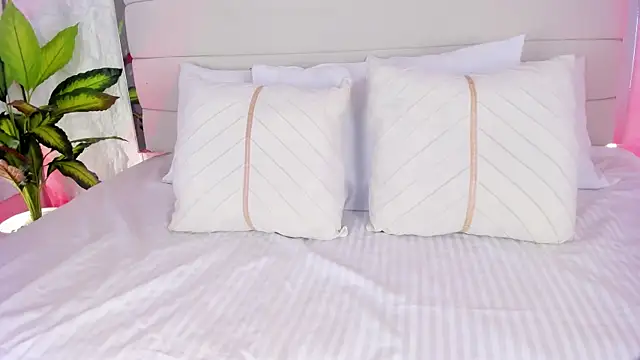 AitanaNoa online show from April 2026 08:09:01 PM