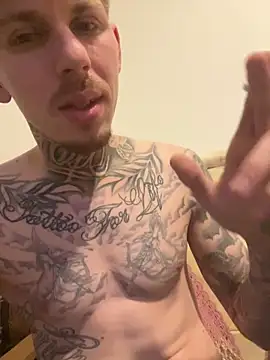 Snapshot of Antonio1998F chatting on March 2026 11:10:01 PM Antonio1998F online show from March 2026 11:10:01 PM