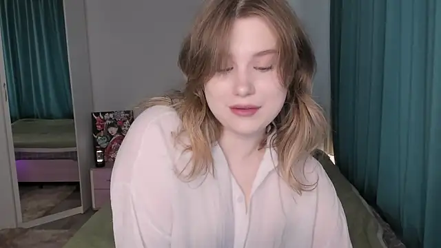 Snapshot of JennyHardy chatting on July 2026 01:54:02 PM JennyHardy online show from July 2026 01:54:02 PM