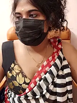 Sunitha28 online show from April 2026 03:27:01 PM