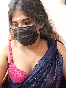 Sunitha28 online show from April 2026 06:10:01 PM