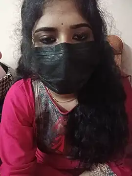 Sunitha28 online show from May 2026 03:52:02 PM