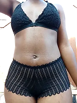 yellowjoy022 online show from March 2026 01:29:02 PM