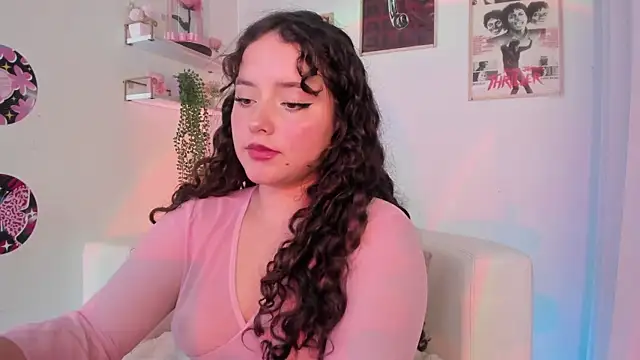 Snapshot of Ally_belle chatting on July 2026 07:09:01 PM Ally belle online show from July 2026 07:09:01 PM