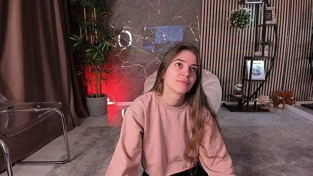 Velvet Spell online show from April 2026 03:18:01 AM