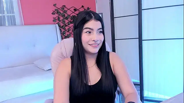 Snapshot of HannaLee333 chatting on April 2026 04:04:01 PM HannaLee333 online show from April 2026 04:04:01 PM
