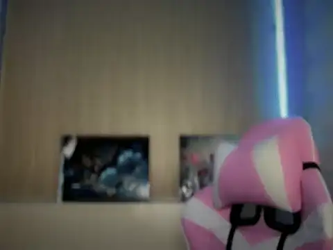 Sunkissed seductress online show from April 2026 06:16:01 PM