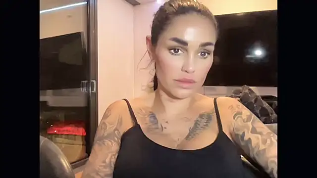 AMBER HARD online show from May 2026 02:39:01 AM