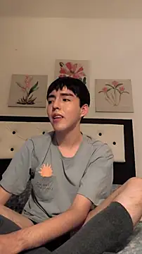 Lucca  555 online show from April 2026 11:24:01 PM