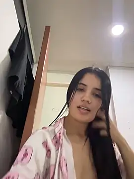 Lucy engel online show from March 2026 10:26:02 PM