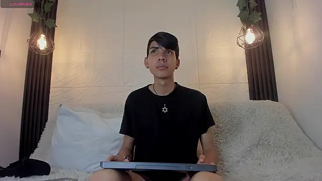 dave 925  online show from March 2026 03:29:01 PM