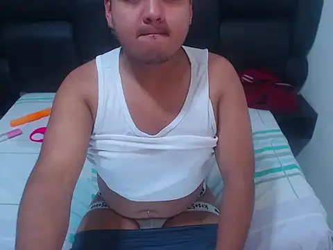 XNoahDeepThroatX online show from March 2026 05:55:01 AM