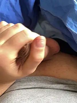 YoUnGbOy2018 online show from April 2026 07:11:01 AM