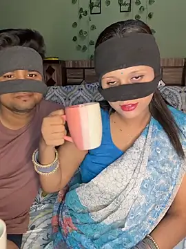 Snapshot of your_bhabhi_love chatting on May 2026 04:34:01 PM your bhabhi love online show from May 2026 04:34:01 PM