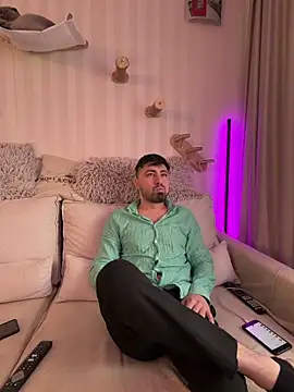 mihaimay2 online show from April 2026 10:37:02 AM