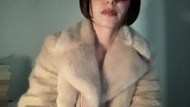 Snapshot of SlowVenomXX chatting on March 2026 03:38:02 PM SlowVenomXX online show from March 2026 03:38:02 PM