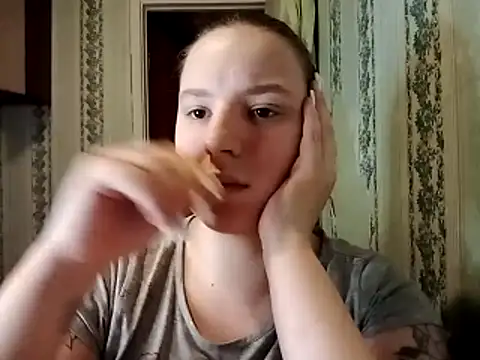 symmetryinvoid online show from April 2026 12:49:01 PM