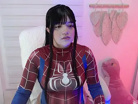 heellcaat  online show from April 2026 07:55:02 PM