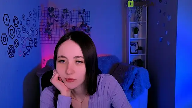 Snapshot of bella_dorn chatting on April 2026 12:21:02 PM bella dorn online show from April 2026 12:21:02 PM