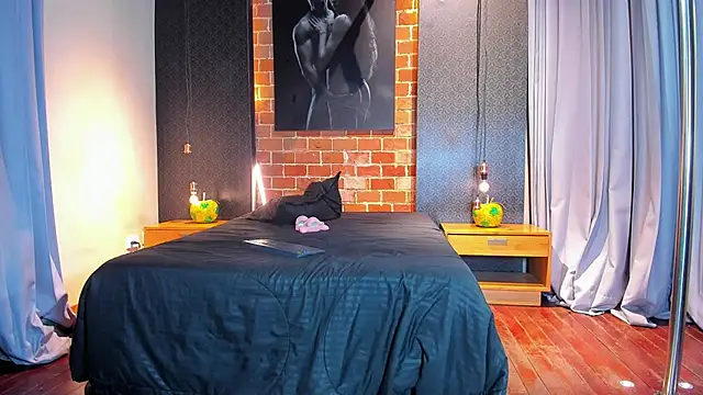 Sienna Dark online show from March 2026 11:24:02 AM