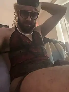 ImpeccableMooo online show from April 2026 10:31:01 AM