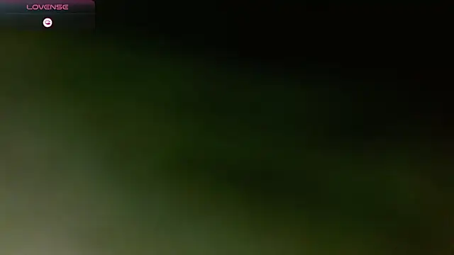 LunaRouze online show from April 2026 01:09:02 AM