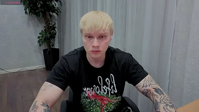 Whitesmoke666 online show from March 2026 09:42:02 PM