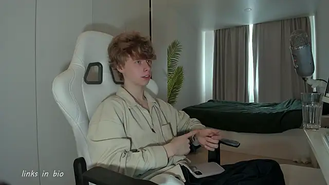 Wawesuc online show from April 2026 07:39:01 AM