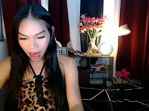 Snapshot of SweetyScarlet chatting on May 2026 04:45:02 PM SweetyScarlet online show from May 2026 04:45:02 PM