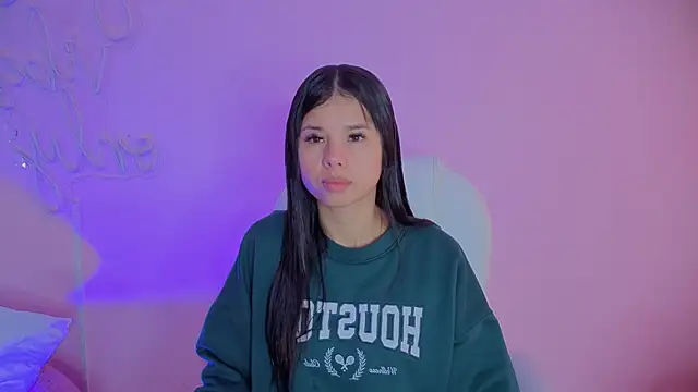 Tamara Ferrer online show from April 2026 11:28:01 AM