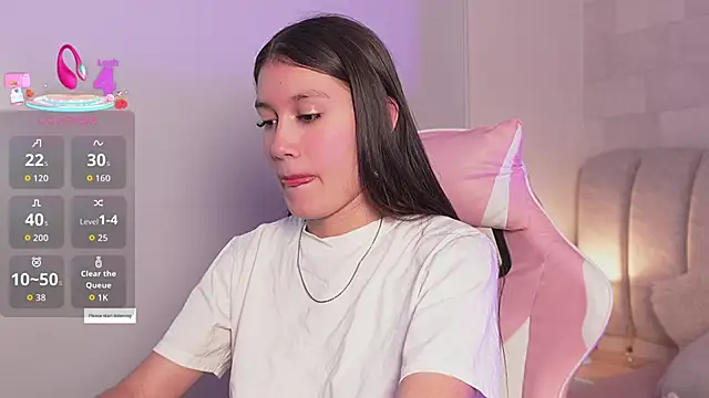 Alanna-Rosse online show from April 2026 11:49:01 AM