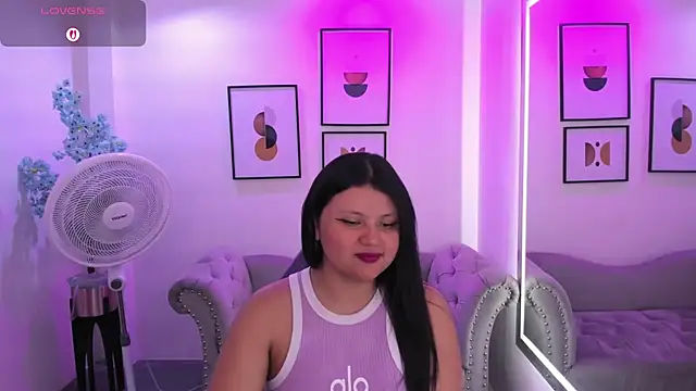 Natty bella online show from March 2026 07:40:02 PM