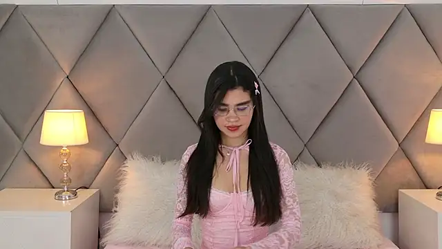 OliviaDiaz online show from May 2026 08:14:02 PM