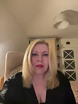 JanieLight53 online show from June 2026 09:24:01 PM