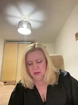 JanieLight53 online show from July 2026 08:57:02 PM