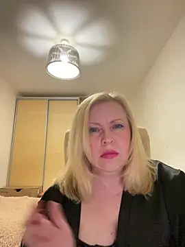 JanieLight53 online show from July 2026 08:24:02 PM