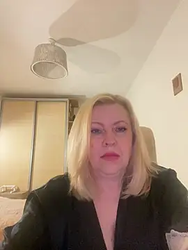 JanieLight53 online show from July 2026 08:22:01 PM