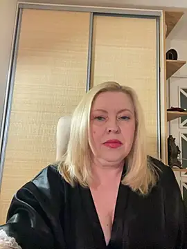 JanieLight53 online show from July 2026 08:17:02 PM